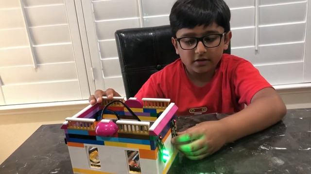 Lego Smart House with Arduino by Saaketh смотреть онлайн