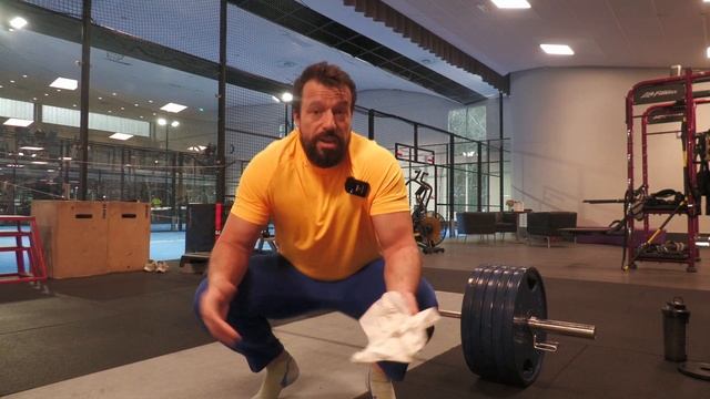 How I Went From One-Rep-Max Deadlift 220 | 485 lbs to three sets / three reps смотреть онлайн