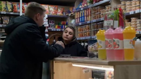 БЕСПРЕДЕЛ В ПИВНУШКЕ / ЧТО НА САМОМ ДЕЛЕ ПРОДАЮТ / ОХРАННИКИ В ШОКЕ ЗАЧЕМ ИХ ВЫЗВАЛИ