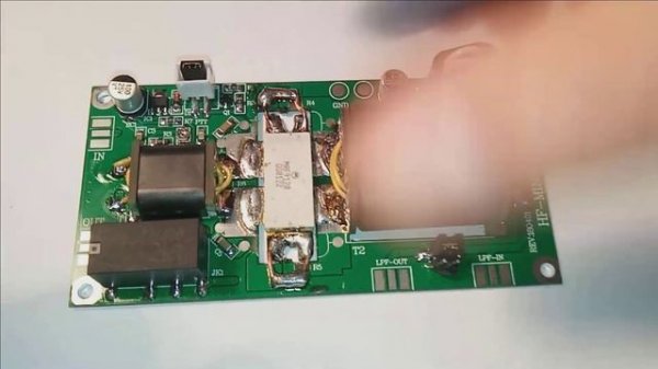 Кв усилитель с алиэкспресс. Собрал, но нужен радиатор.