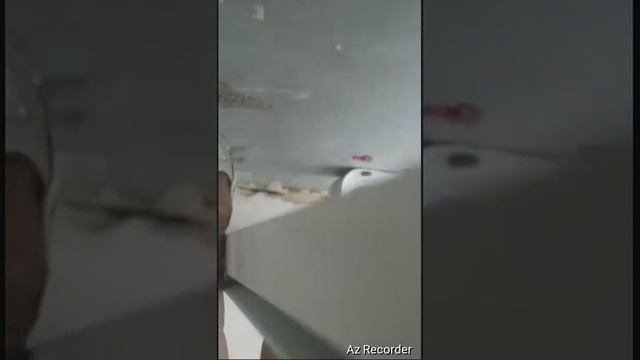 Натяжной потолок. Стыковка карниза ПК-5 с настенным ПВХ профилем. смотреть онлайн