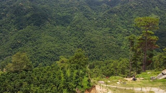 Motorbike trip to Vietnamese village in the Mountains. смотреть онлайн