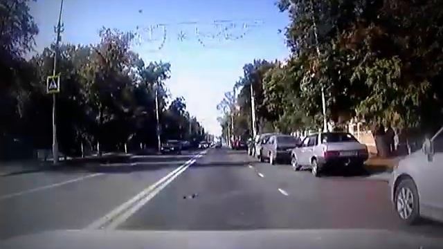 Поворитник включать не учили... Автохамло смотреть онлайн