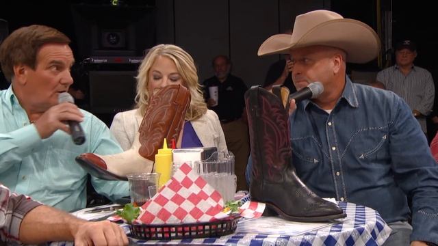 Larry's Country Diner Picks from BootDaddy - July 26, 2014 - Tony Lama Retro Wingtip Boots смотреть онлайн