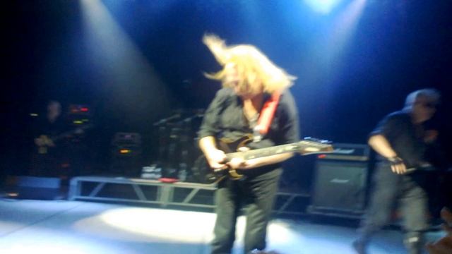 АлисА - Рок-н-Ролл Жесток [Калуга, Арена КТЗ, 25.02.2017] смотреть онлайн