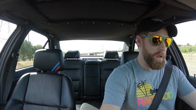 1998 BMW M3 Review: A Watered-Down M Car? смотреть онлайн