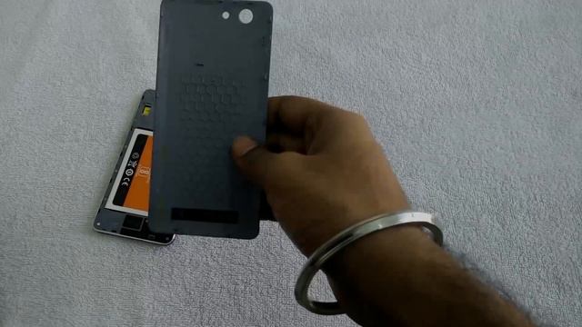 GIONEE F103 Pro Build Quality and Design Review смотреть онлайн