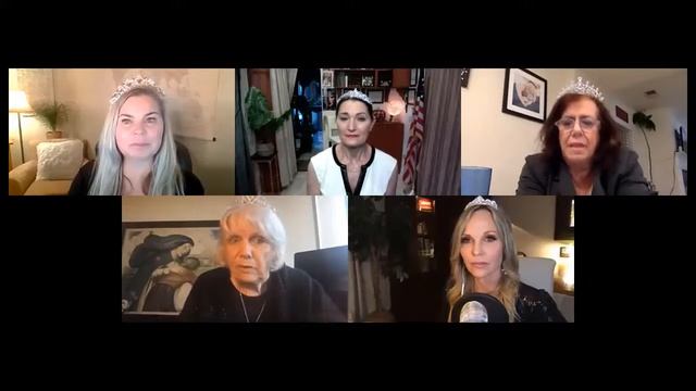 Favorite Thanksgiving Side Dish Recipes & More | Coffee with the Queens Holiday Special смотреть онлайн