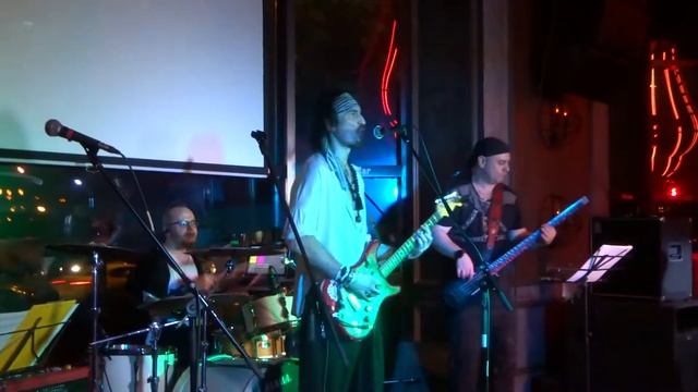 Игорь Тальков мл. МиРиМиР СПАСАТЕЛЬНЫЙ КРУГ смотреть онлайн