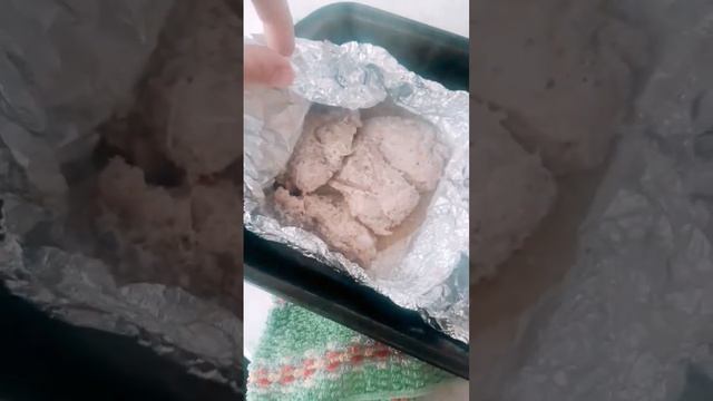 маринованная рыба и курица на сметане. Запечённая в духовке #foodshorts #foods #рыба #курицавсоусе смотреть онлайн