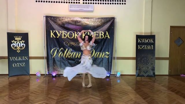 Valeriia Alenkovych Rags el Sharqi смотреть онлайн