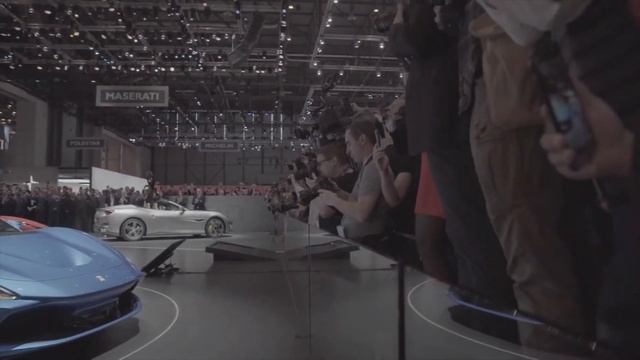 2020 Ferrari F8 Tributo Debut Ceremony смотреть онлайн