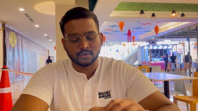 Biggies Burger Rourkela || Biggies Burger || Rourkela vlogs || Rupali Panda || смотреть онлайн