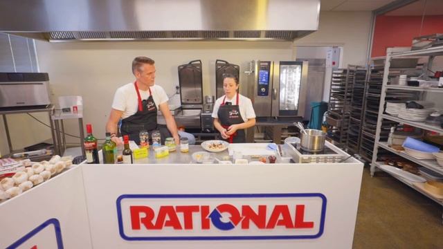 “Cocina de alacena” or Why Spanish “Can Cuisine” Rocks! with Ana Cortes and La Central смотреть онлайн