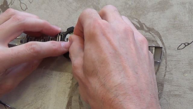 How To : Change The Battery On A Casio Watch CR2025 Lithium Battery