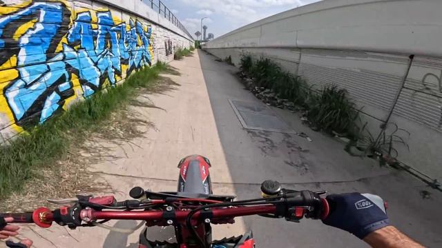 CONFRONTING A KIA BOY ON 4/20 DAY!! смотреть онлайн