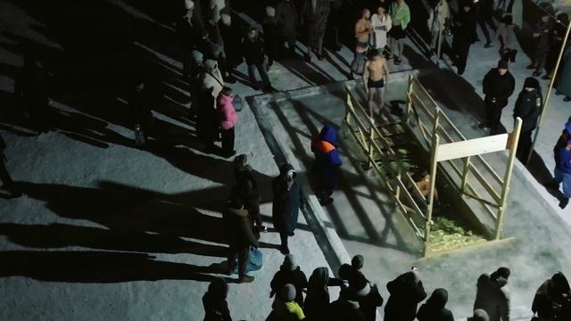 Крещение Господне в Тайшетском районе. Видео Екатерины Гусевой смотреть онлайн