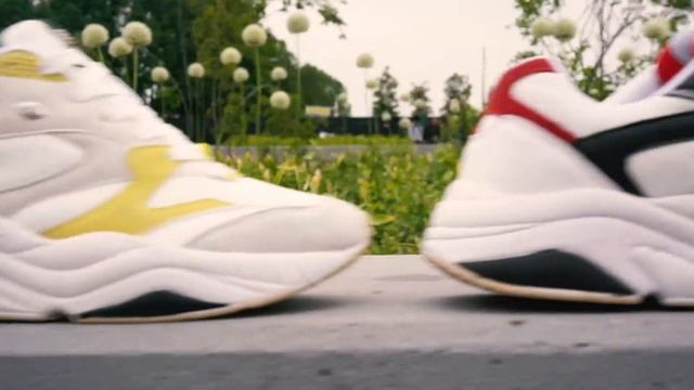 British Knights presents: Chunky sneakers for men смотреть онлайн