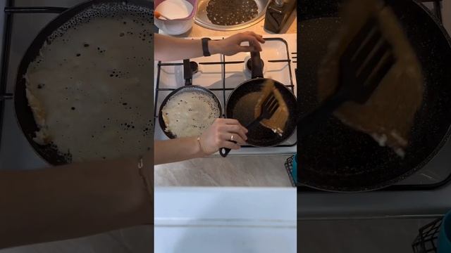 Блинчики!🥞🤤#блины #рецептблинов #мотивациянаготовку #вкусныерецепты #shorts смотреть онлайн