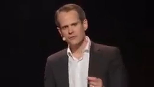 Great_leadership_starts_with_self_leadership_｜_Lars_Sudmann_｜_TEDxUCLouvain