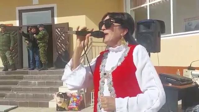 Ана хофизаи бехтарин Гулчахони Хуросони части Фахробод смотреть онлайн