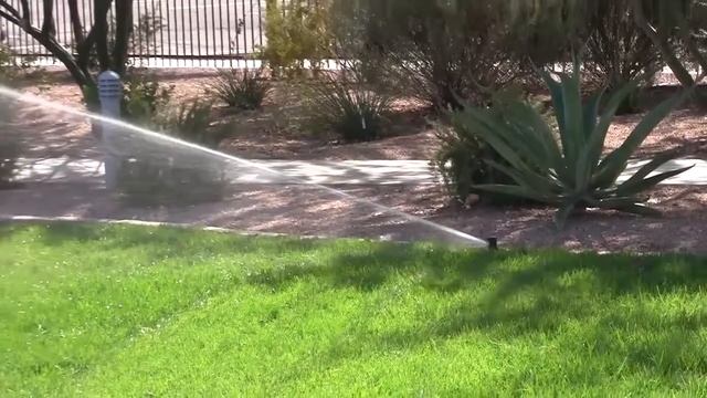 RainBird ESP-SMT Series Smart Controller Promotional Video смотреть онлайн