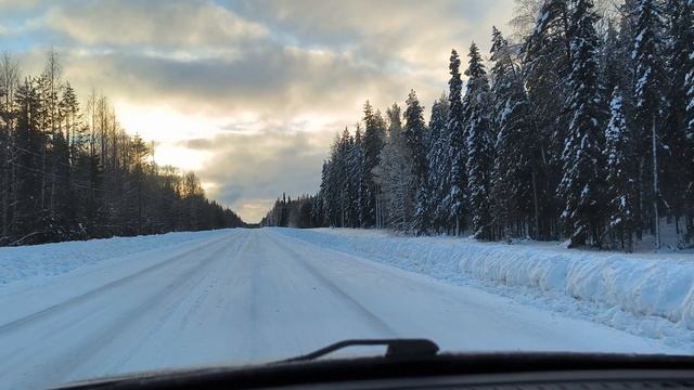 зимняя дорога на закате.mp4