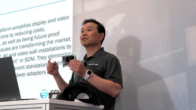 Connecting SDVoE Directly to any Display with SDM смотреть онлайн
