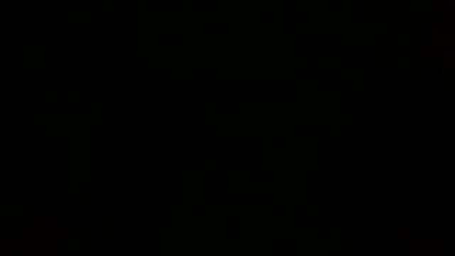 Голый и напуганый смотреть онлайн