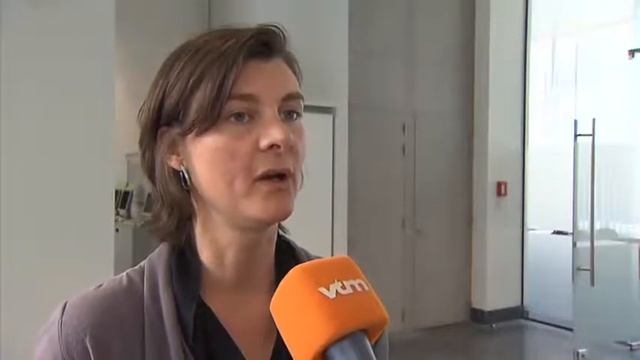 Roger Vangheluwe op pedo-kamp voor misdienaars смотреть онлайн