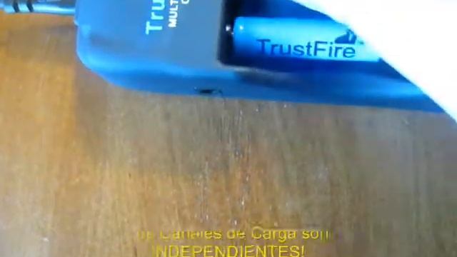 Cargador Inteligente TrustFire TR-006, Carga Todas Las Baterías - www.tienda8.cl смотреть онлайн