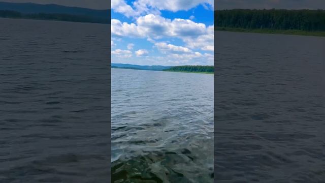 Озеро и горы что может быть лучше #2024 #beautiful #озеро #nature  #russia #lake #youtubeshorts