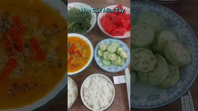 Mắm Chưng Thịt Hột Vịt Rau Lang Luộc Ăn Bắt Cơm