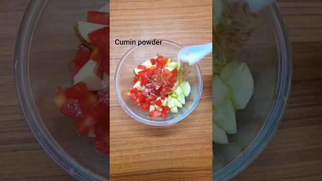 Apple Cucumber Tomato salad #short #viral #ytshort смотреть онлайн
