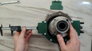 Устройство для регулировки шкворней УАЗ.