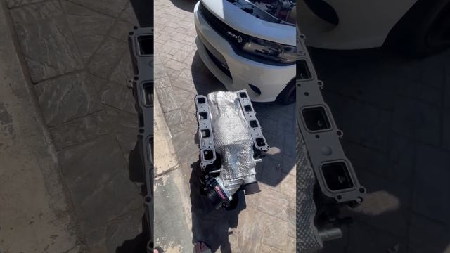 Ported supercharger going on the Hellcat! смотреть онлайн