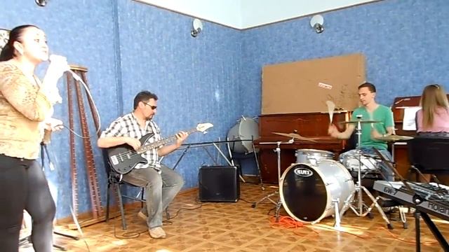 "Ночь в Тунисе",Оксана Киба и "Лига-Бэнд" смотреть онлайн