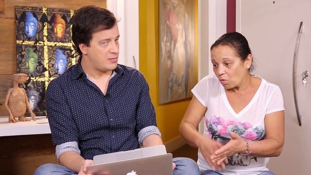 QUEM SAI GANHANDO NUM TRIÂNGULO: O HÉTERO OU A CONCORRENTE BI? | RAFA CORTEZ NO LOVE TRETA смотреть онлайн