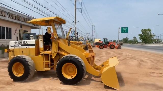 KOMATSU 510 www.thaispmotor.com 093-0133778 смотреть онлайн