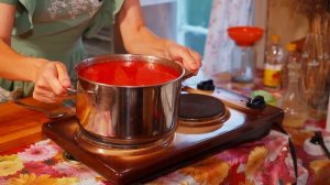 СТРОИТЕЛЬСТВО БАНИ ПОДХОДИТ К КОНЦУ | ПОЛКИ ИЗ ЛИПОВОЙ ДОСКИ | ТОМАТНЫЙ СОК