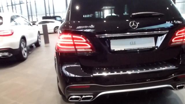 2016 Mercedes GLE AMG 63s 5.5 V8 Biturbo 585 Hp 250 Km/h 155 mph * Playlist смотреть онлайн