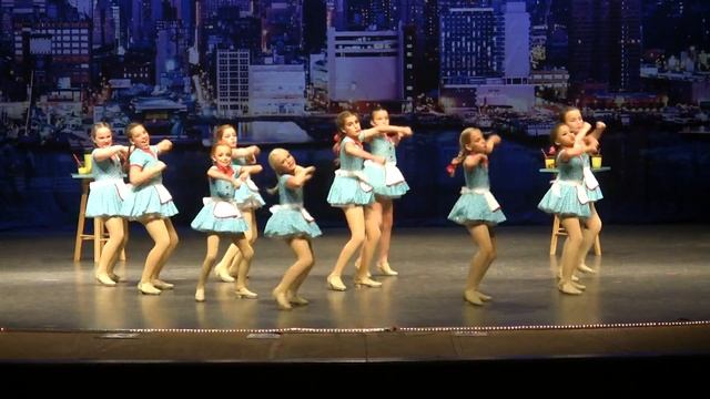 Sassy Sisters Dance Studio - Lemonade смотреть онлайн
