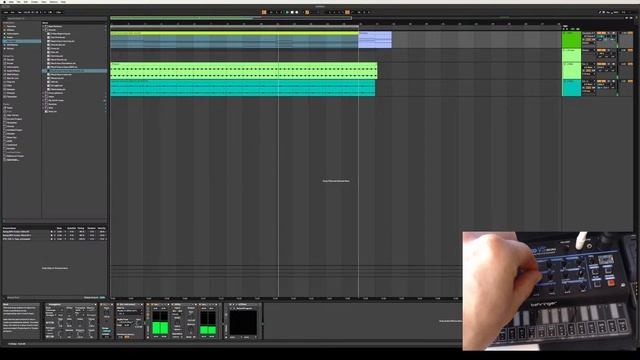 Behringer Pro Vs Mini