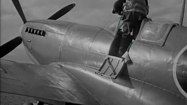 RAF Presents The Gen Voice of the Service RAF News Magazine No 14 April 1945 RAFFPU WW2 смотреть онлайн