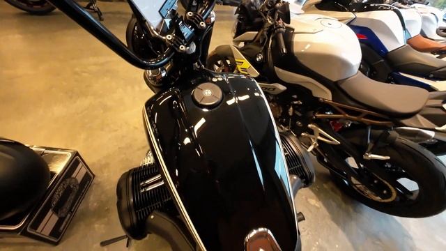 BMW R18 | Visual Review смотреть онлайн