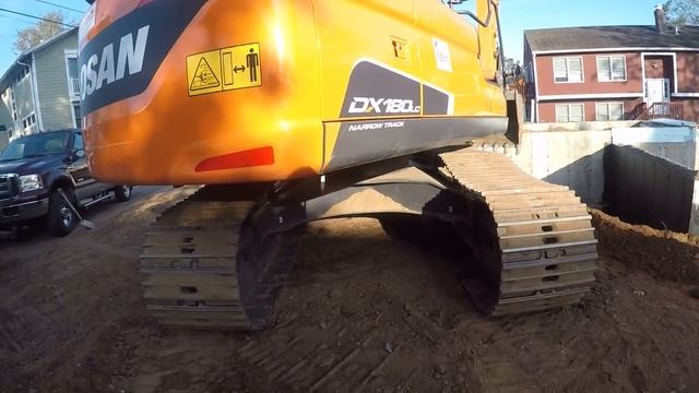 Doosan DX180  Excavator Walkaround