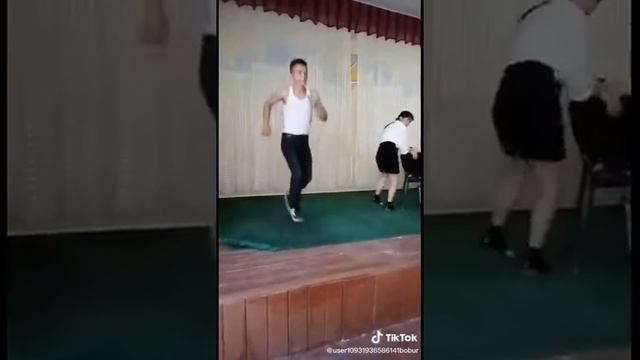 Мактабач духтари ракси девона смотреть онлайн
