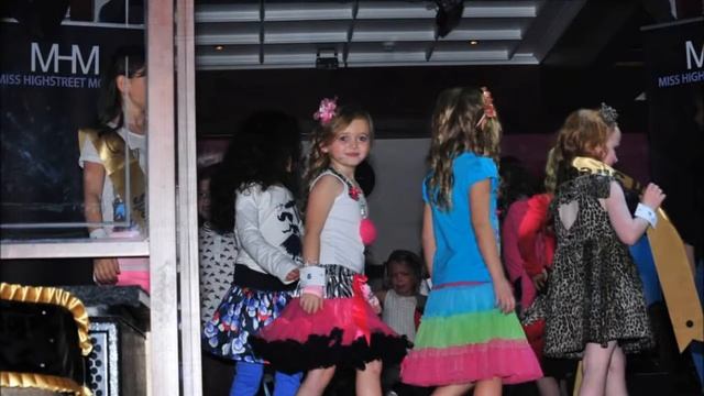 Lilly Jones Uk Pageants Mini face of purity Miss HighStreet Model 2013 WINNER смотреть онлайн
