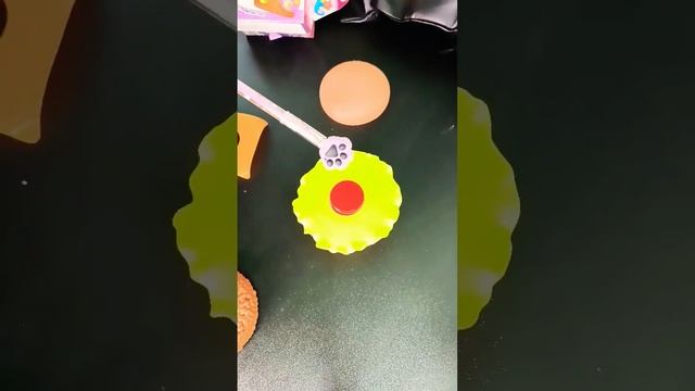 Как собрать бургер как в Макдональдсе. Чизбургер Бургер пирамидка. смотреть онлайн