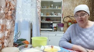 Автолавка ,дождь со снегом ,вкусный манник на ужин .